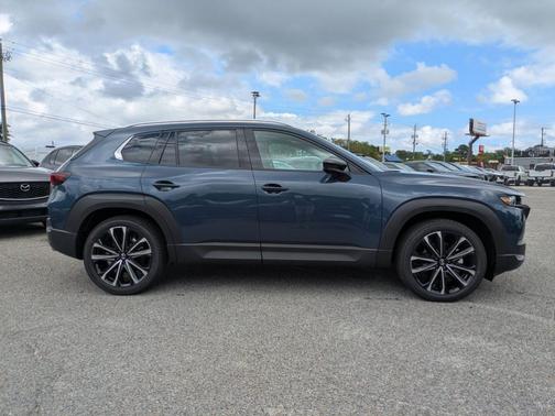 Ingot Blue Metallic 2026 Mazda CX-50 2.5 S PREMIUM