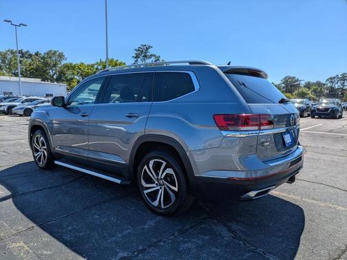 Platinum Gray Metallic 2021 Volkswagen Atlas 3.6L SEL Premium