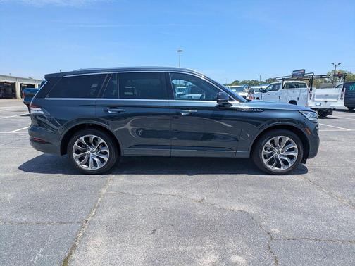 Flight Blue 2023 Lincoln Aviator Grand Touring