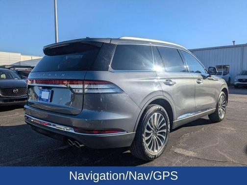 2022 Lincoln Aviator Standard AWD