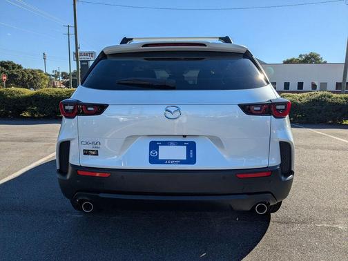 2026 Mazda CX-50 Premium