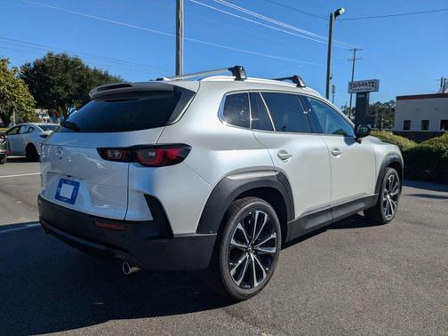 2026 Mazda CX-50 Premium