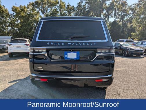 2023 Jeep Grand Wagoneer Base