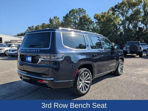 2023 Jeep Grand Wagoneer Base
