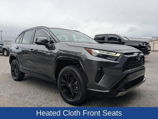 2023 Toyota RAV4 Hybrid SE