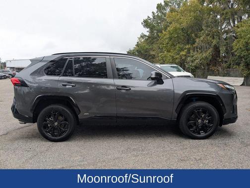 2023 Toyota RAV4 Hybrid SE