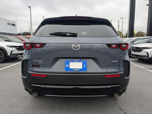 2026 Mazda CX-50 Premium