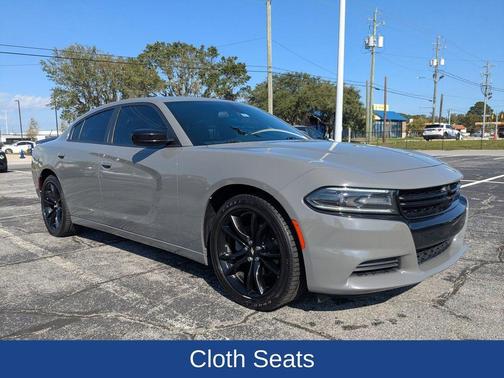 2018 Dodge Charger SXT