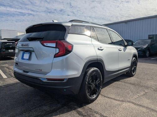 2022 GMC Terrain AT4