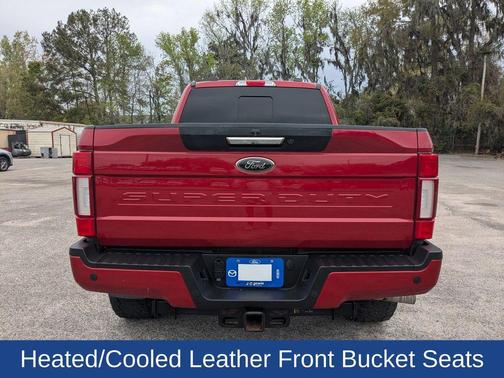 Rapid Red Metallic Tinted Clearcoat 2022 Ford F-250 Lariat