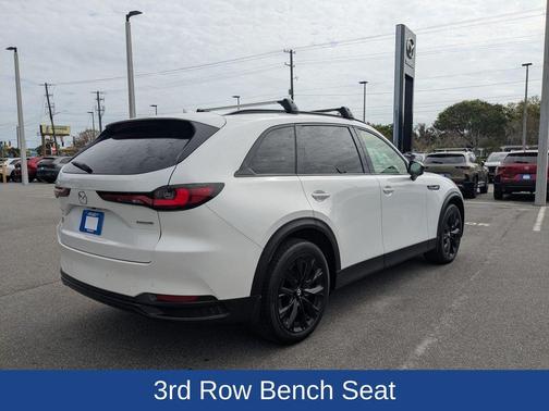 2025 Mazda CX-90 Premium