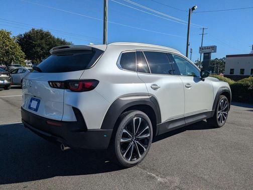 2026 Mazda CX-50 Premium
