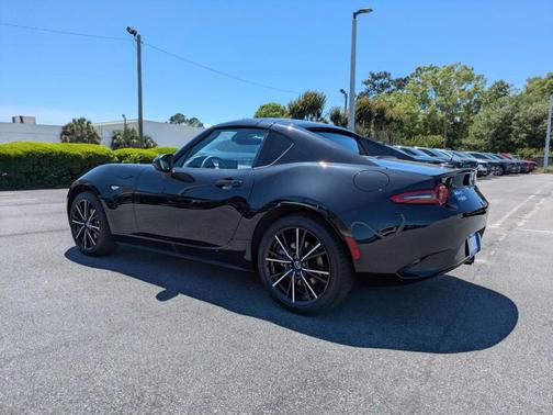 Jet Black Mica 2026 Mazda MX-5 Miata Grand Touring
