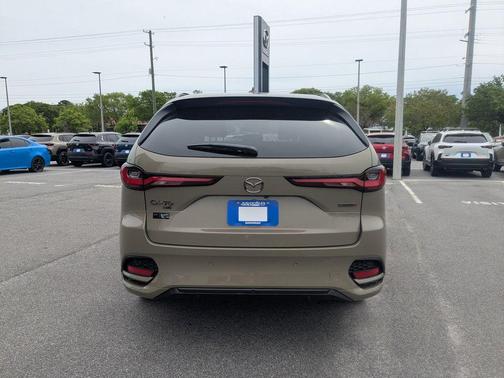 Zircon Sand Metallic 2026 Mazda CX-70 3.3 TURBO S PREMIUM