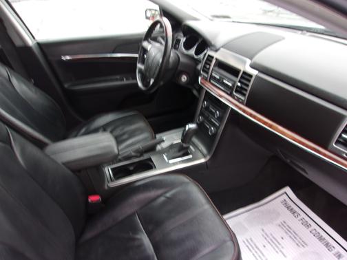 2011 Lincoln MKZ Base