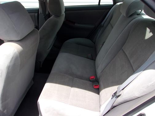WHITE 2007 Toyota Corolla LE
