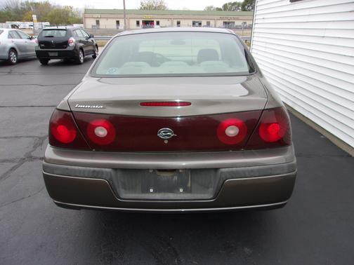 2003 Chevrolet Impala Base