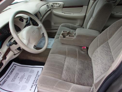 2003 Chevrolet Impala Base