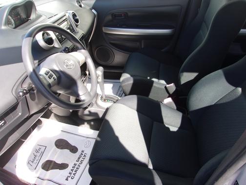 SILVER 2006 Scion xA Base