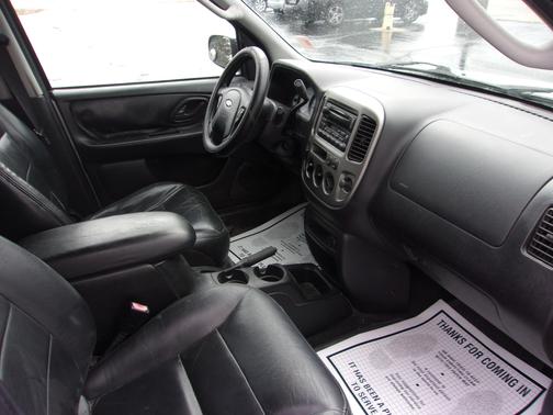 2004 Ford Escape Limited