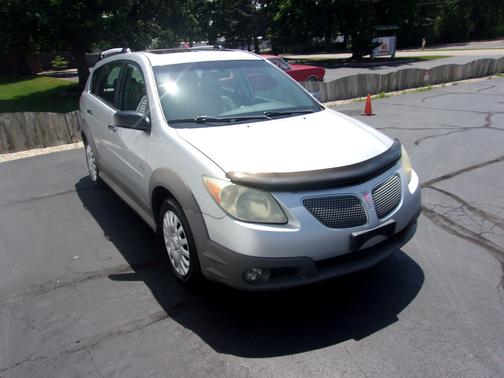 SILVER 2006 Pontiac Vibe Base
