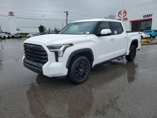 Ice 2026 Toyota Tundra SR5