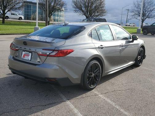 Heavy Metallic 2026 Toyota Camry SE