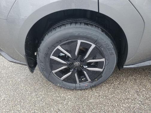 2026 Toyota bZ XLE Plus