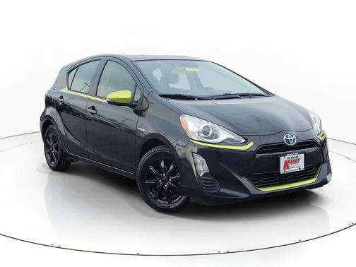 2016 Toyota Prius c Four
