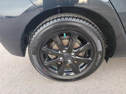 2016 Toyota Prius c Four