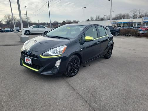 2016 Toyota Prius c Four