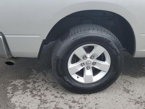 Bright Silver Metallic Clearcoat 2013 RAM 1500 Tradesman