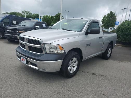 Bright Silver Metallic Clearcoat 2013 RAM 1500 Tradesman