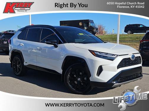 White 2023 Toyota RAV4 Hybrid SE