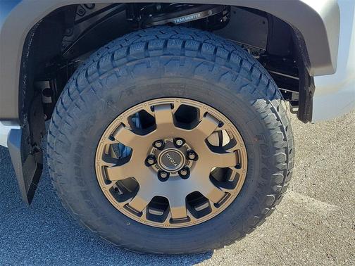 2026 Toyota 4Runner Hybrid Trailhunter