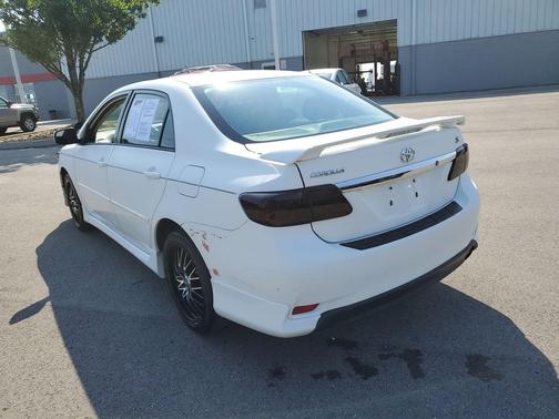Super White 2012 Toyota Corolla S