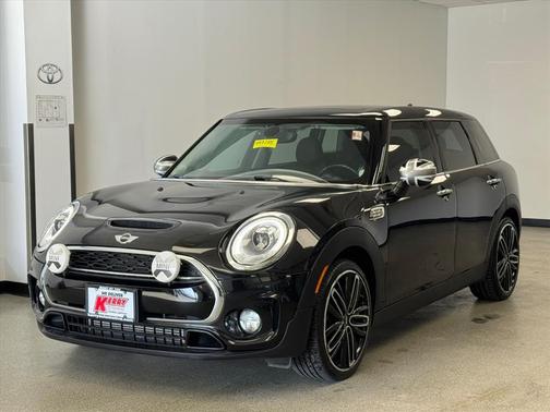 2016 MINI Clubman Cooper S