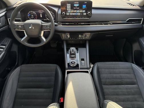 2024 Mitsubishi Outlander SE 2.5 S-AWC