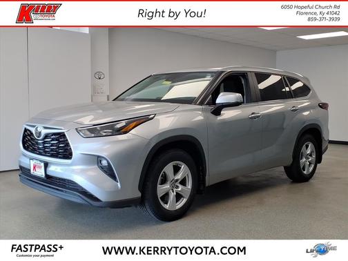 2024 Toyota Highlander LE
