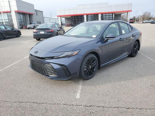 Dark Cosmos 2026 Toyota Camry SE