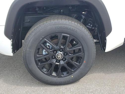 Ice 2026 Toyota Tundra SR5
