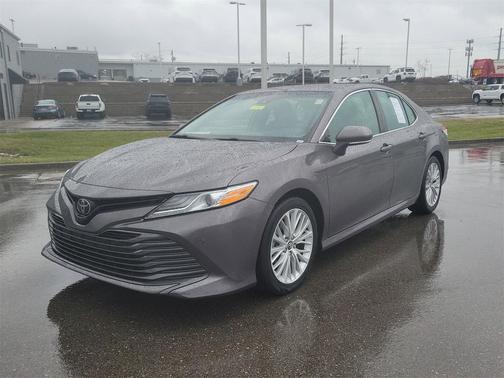 2018 Toyota Camry XLE