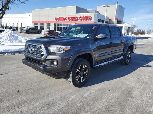 2016 Toyota Tacoma TRD Sport