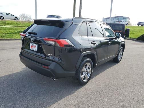 Midnight Black Metallic 2022 Toyota RAV4 XLE