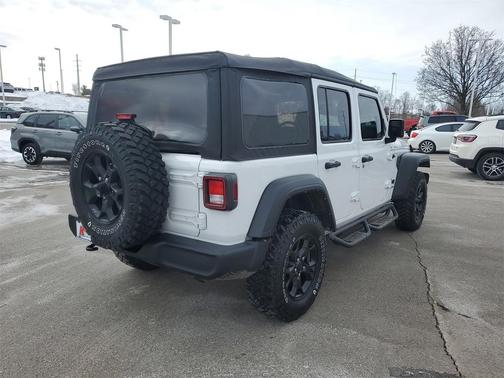 2022 Jeep Wrangler Willys