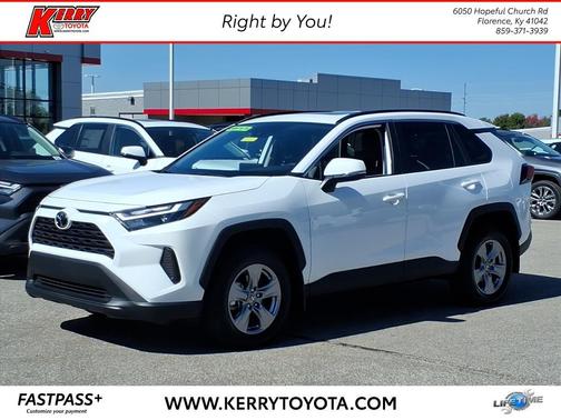 2025 Toyota RAV4 XLE