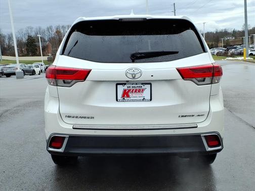 2017 Toyota Highlander Limited