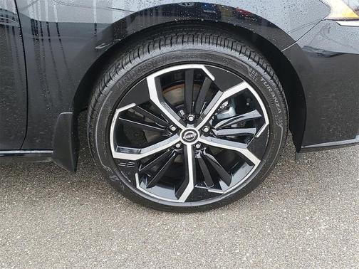 2025 Nissan Altima SR FWD