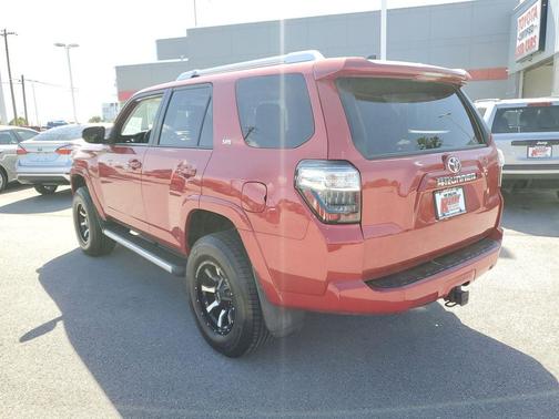 Barcelona Red Metallic 2016 Toyota 4Runner SR5