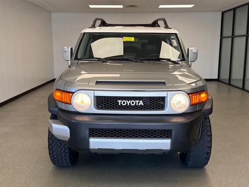 2012 Toyota FJ Cruiser Base